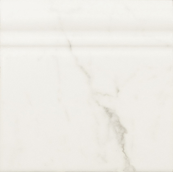 Skirting Carrara Matt