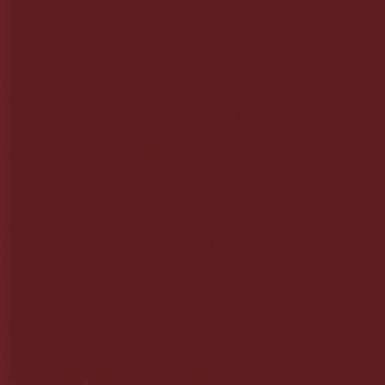 Piano Burgundy